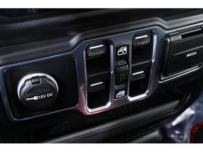 2020 Jeep Wrangler Unlimited Sahara Altitude