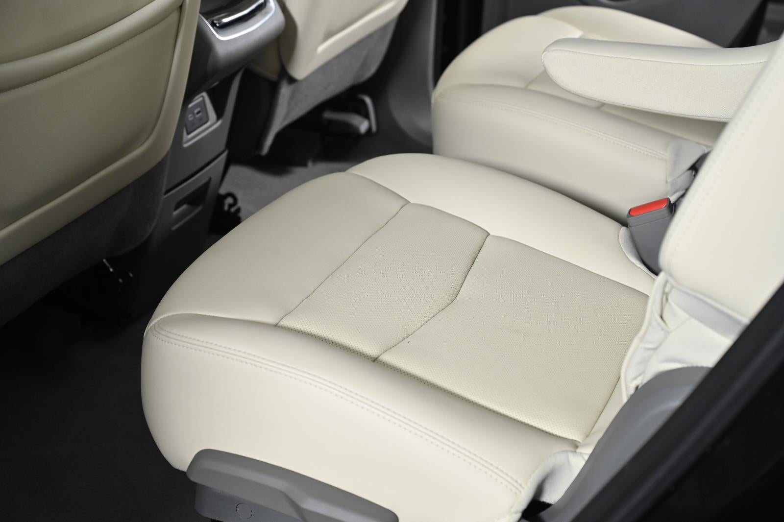 2024 Cadillac XT6 FWD Premium Luxury