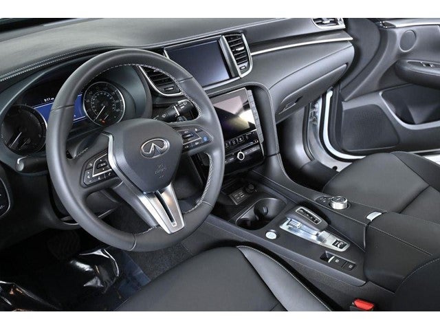 2025 INFINITI QX50 PURE