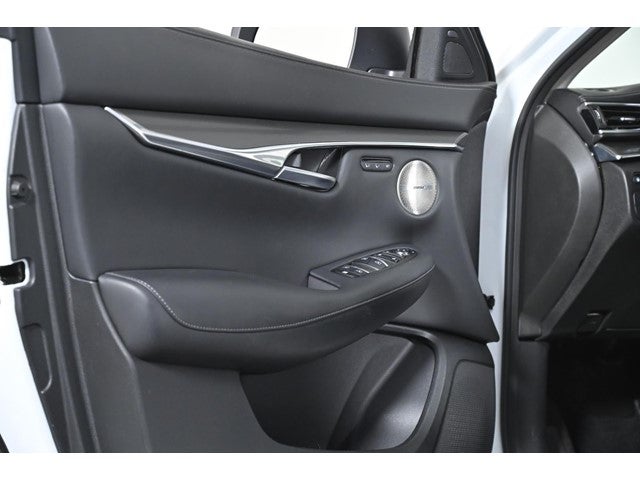 2024 INFINITI QX50 LUXE