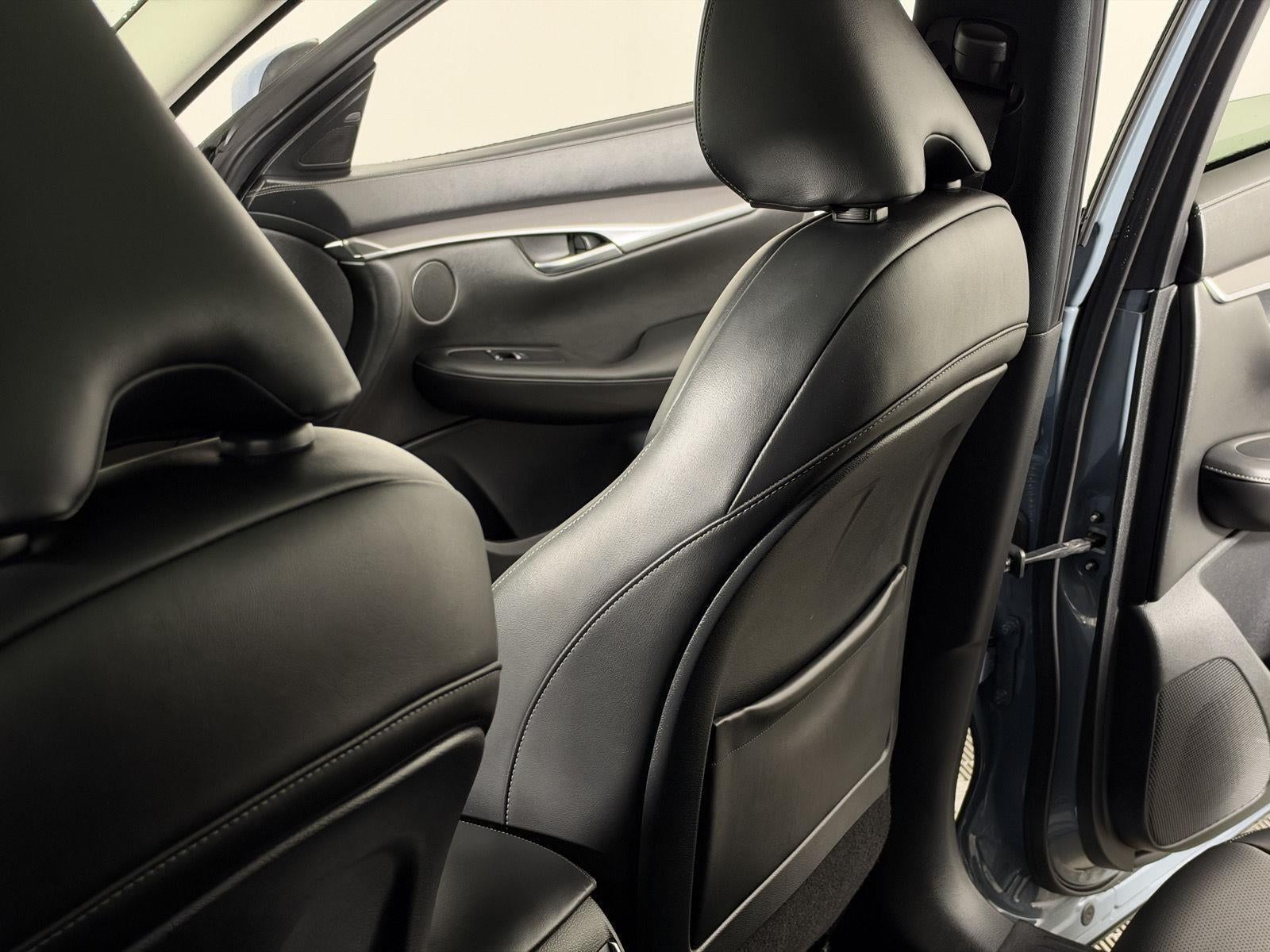 2022 INFINITI QX50 LUXE