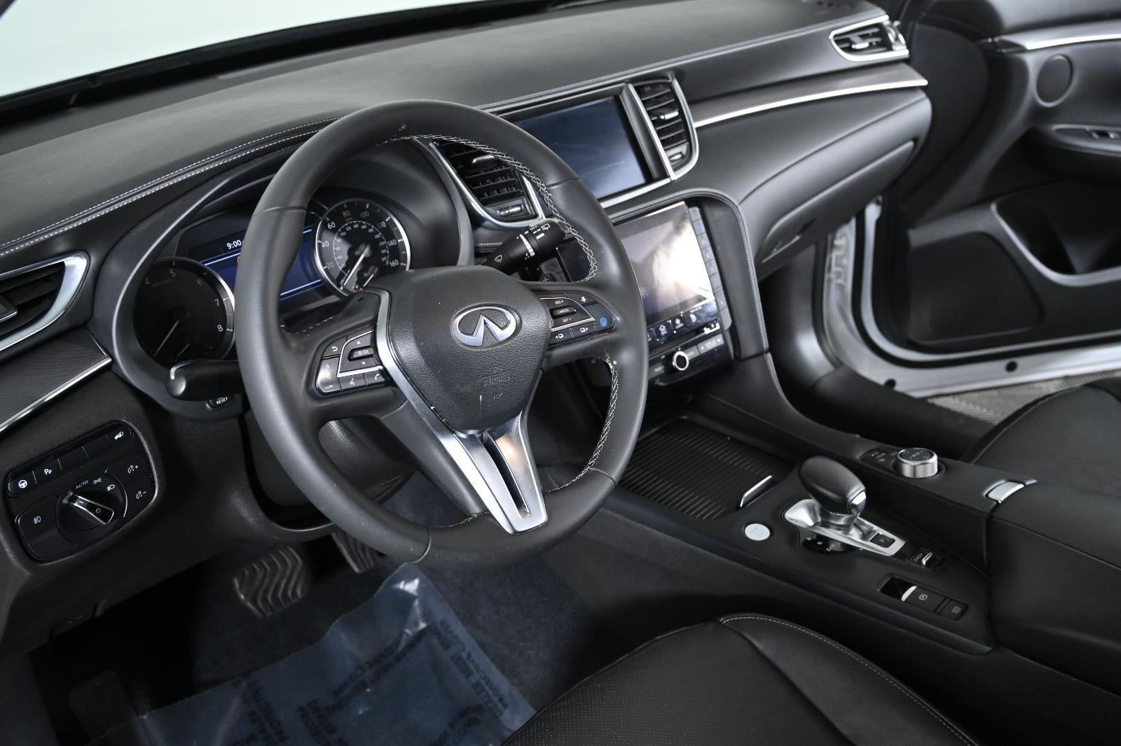 2022 INFINITI QX50 LUXE