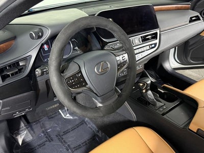 2024 Lexus ES ES 300h