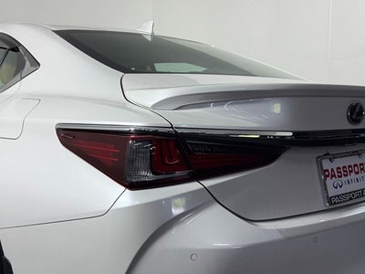 2024 Lexus ES ES 300h