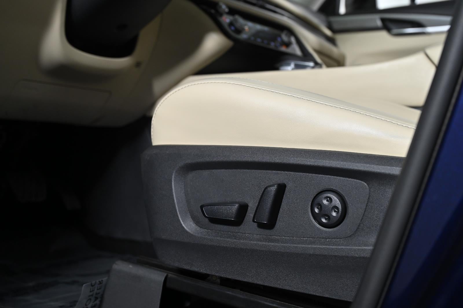 2022 INFINITI QX60 LUXE