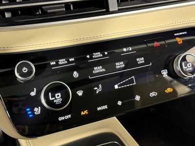 2023 INFINITI QX60 LUXE