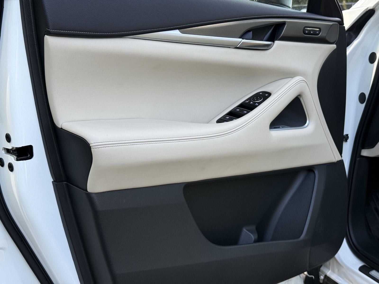 2024 INFINITI QX60 LUXE