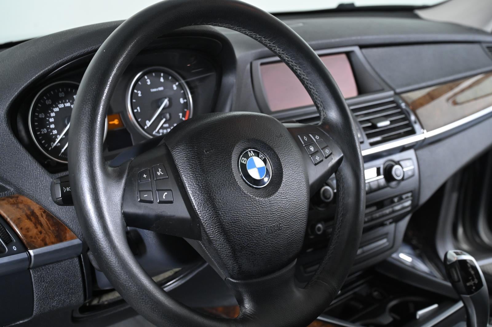 2009 BMW X5 48i