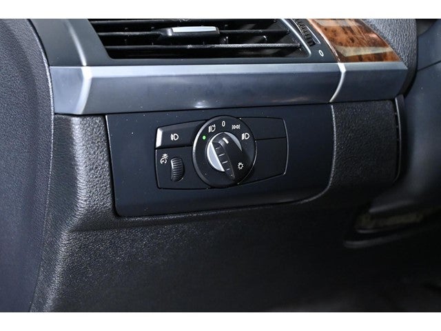 2009 BMW X5 48i