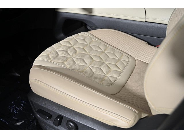 2025 Nissan Armada Platinum