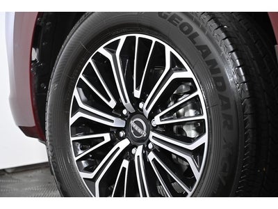 2025 Nissan Armada Platinum