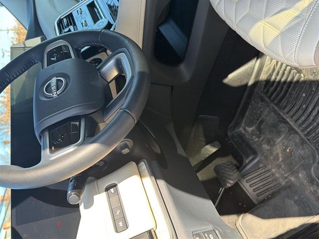 2025 Nissan Armada Platinum