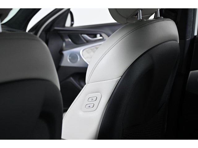 2024 Genesis G70 3.3T Sport Advanced