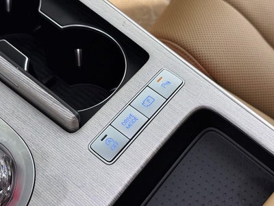 2025 Genesis G80 2.5T Advanced