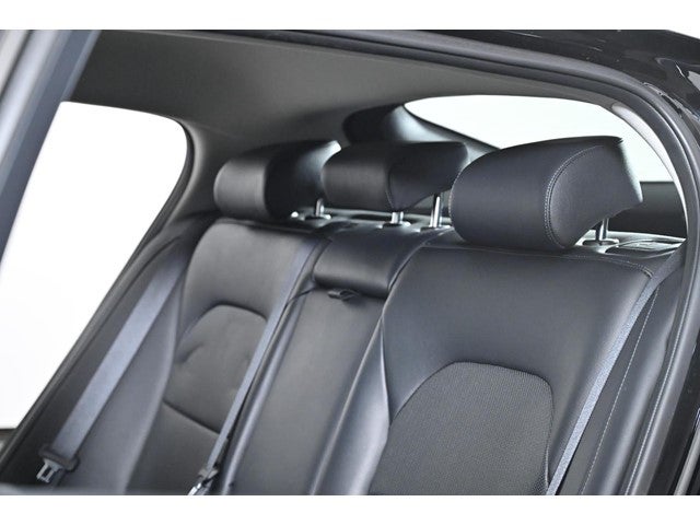 2018 Kia Stinger Base