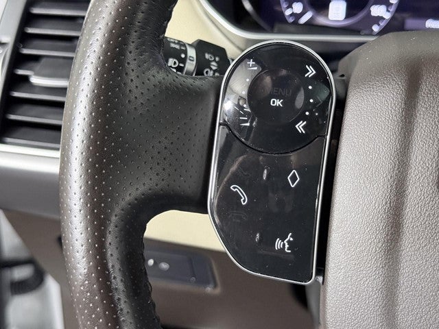 2020 Land Rover Range Rover Sport SE
