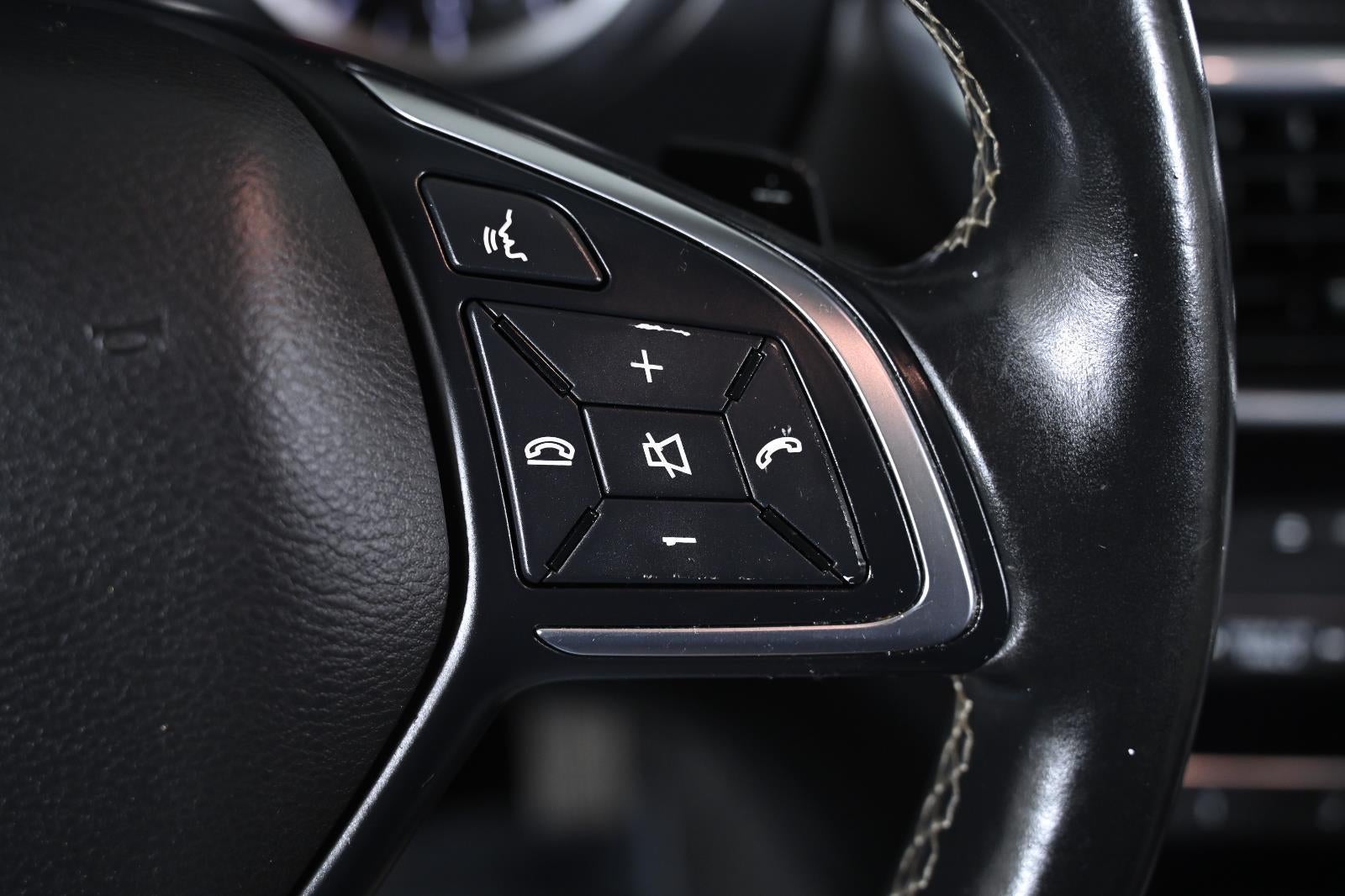 2019 INFINITI QX30 LUXE