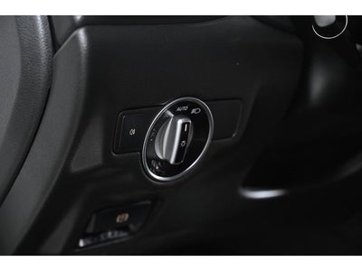 2019 INFINITI QX30 LUXE