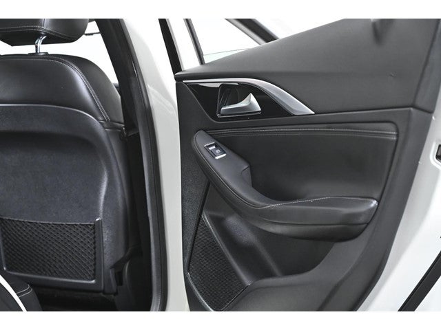 2019 INFINITI QX30 LUXE