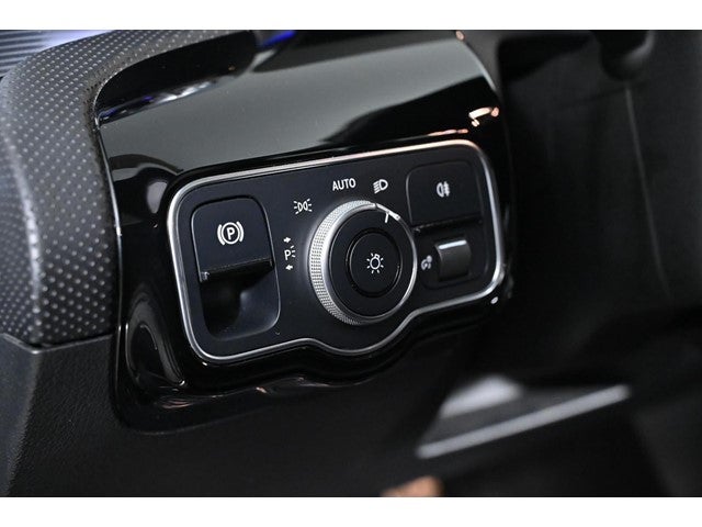 2022 Mercedes-Benz A-Class A 220