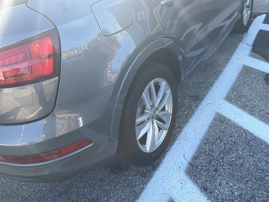 2017 Audi Q3 Premium