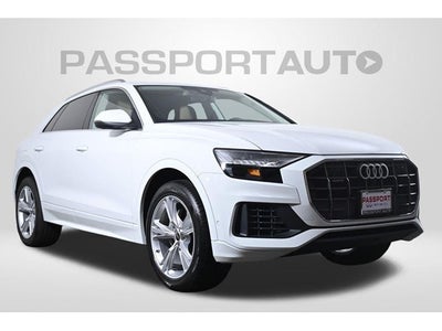 2023 Audi Q8 Premium Plus