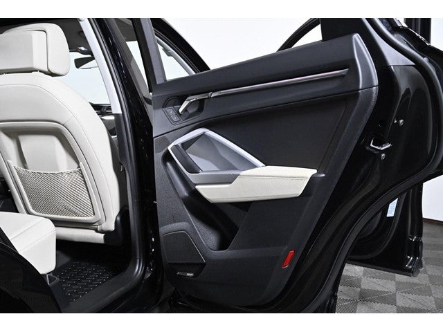 2024 Audi Q3 S line Premium Plus