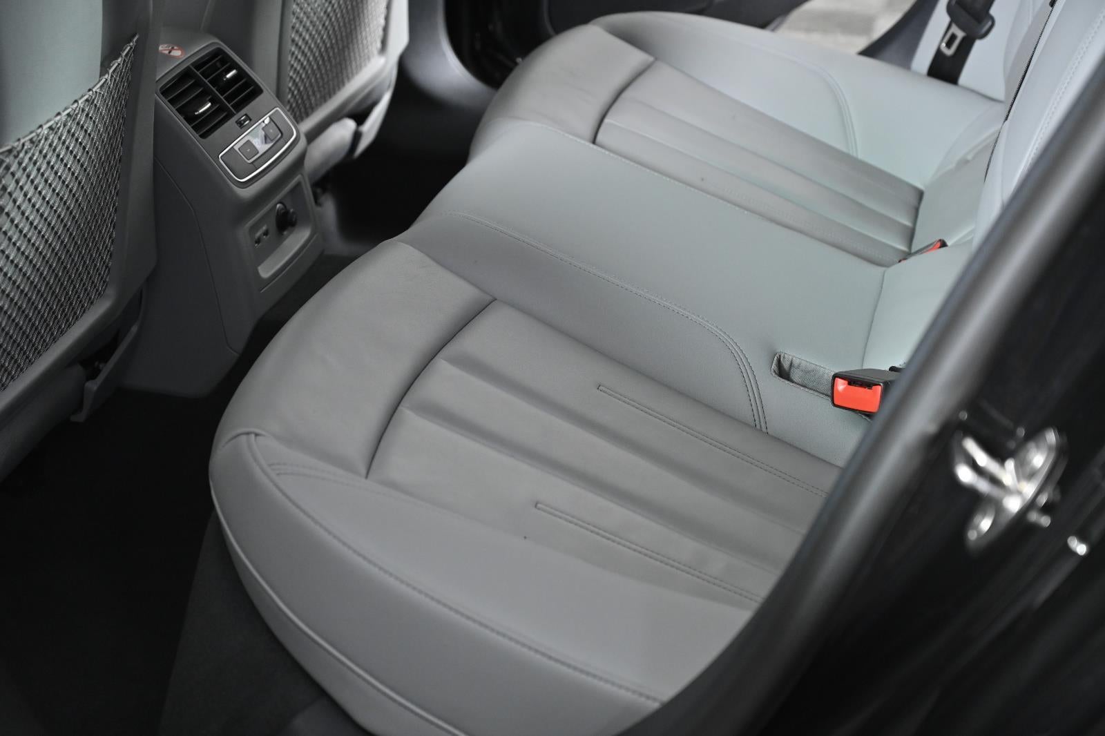 2025 Audi A5 Sportback S line Premium