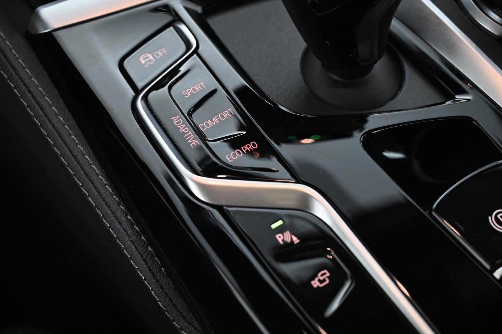 2023 BMW 5 Series M550i xDrive