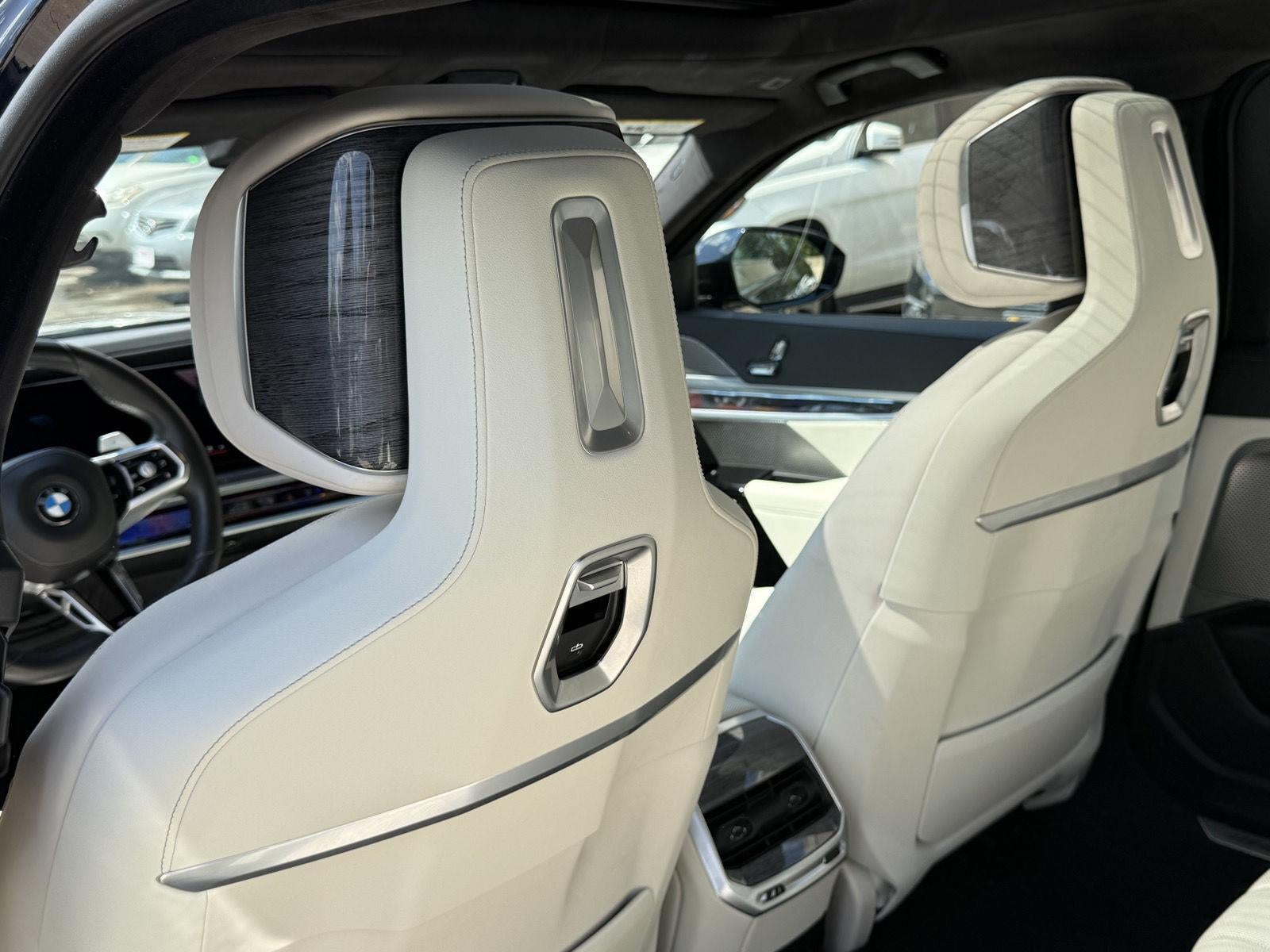 2023 BMW 7 Series 760i xDrive
