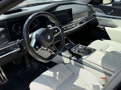 2023 BMW 7 Series 760i xDrive