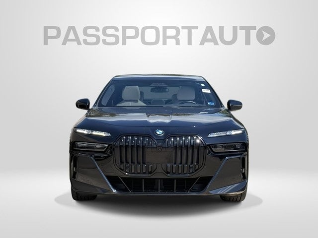 2023 BMW 7 Series 760i xDrive