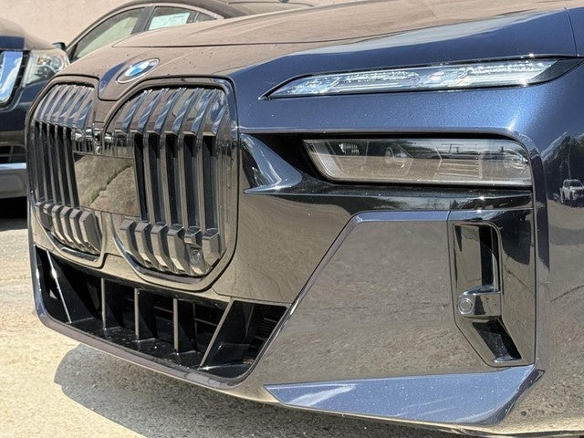 2023 BMW 7 Series 760i xDrive
