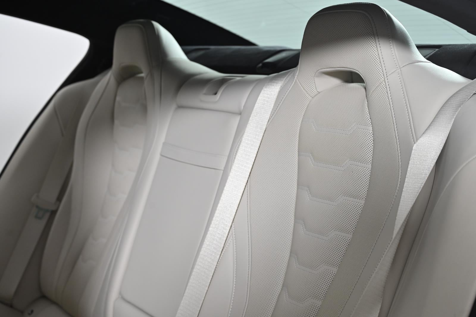 2022 BMW 8 Series M850i