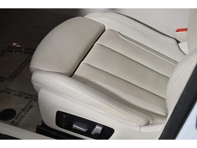 2022 BMW 8 Series M850i