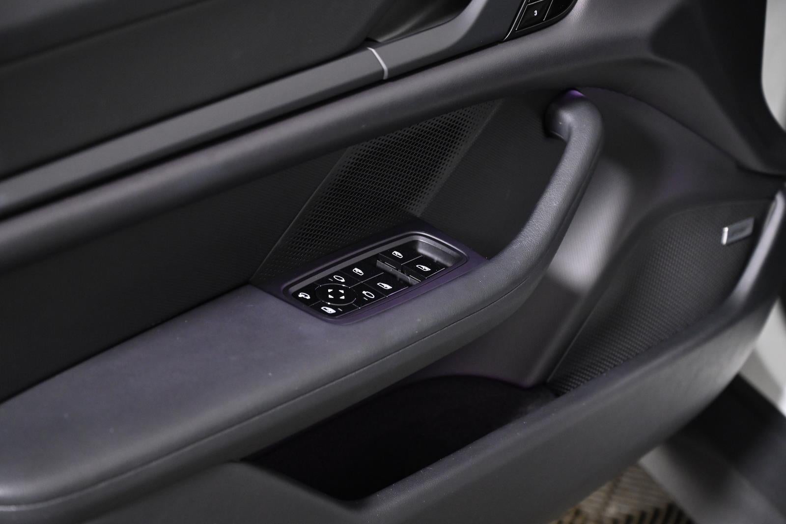 2021 Porsche Taycan RWD