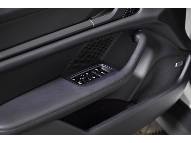 2021 Porsche Taycan RWD