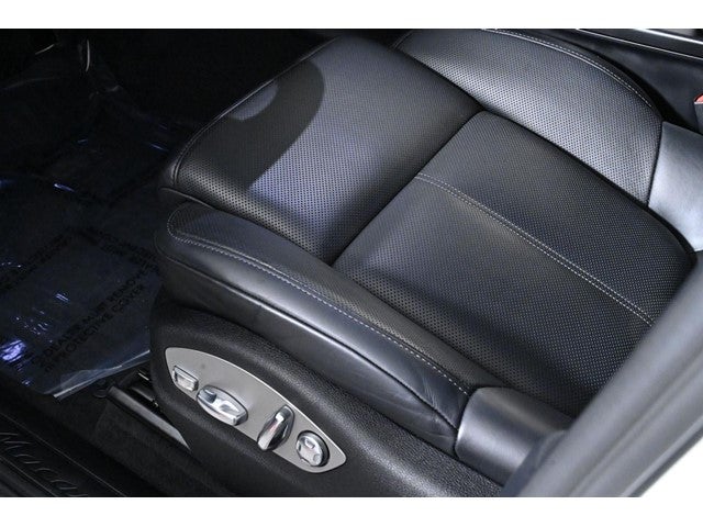 2024 Porsche Macan T