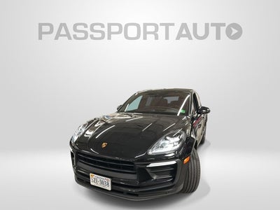 2022 Porsche Macan AWD
