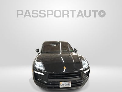 2022 Porsche Macan AWD