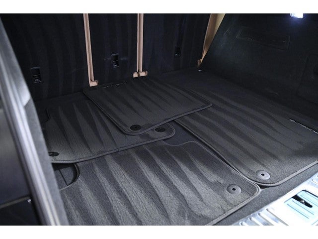 2023 Porsche Cayenne Base