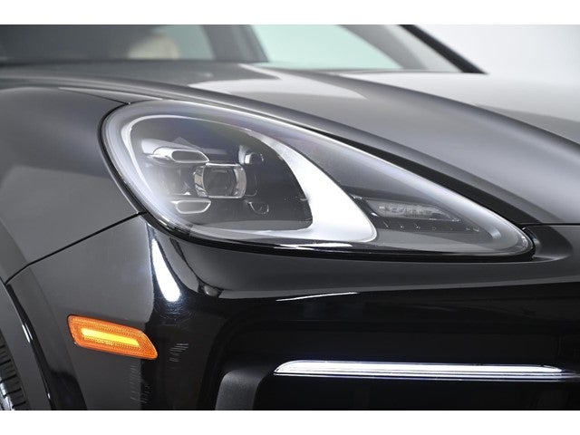 2023 Porsche Cayenne Base