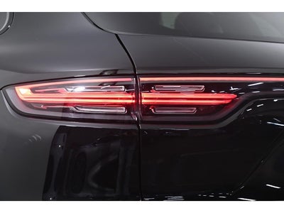 2023 Porsche Cayenne Base