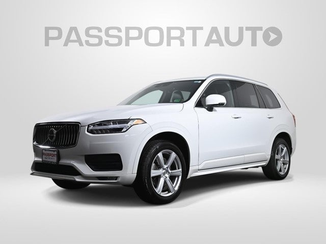 2022 Volvo XC90 Momentum