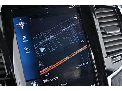 2022 Volvo XC90 Momentum