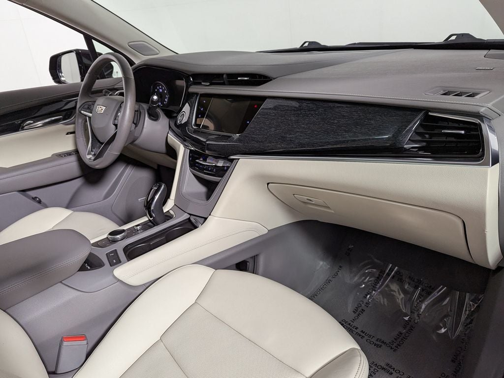 2023 Cadillac XT6 Premium Luxury