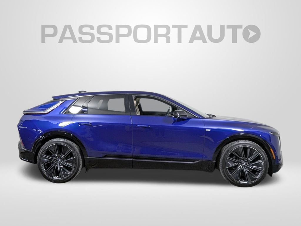 2024 Cadillac LYRIQ Sport