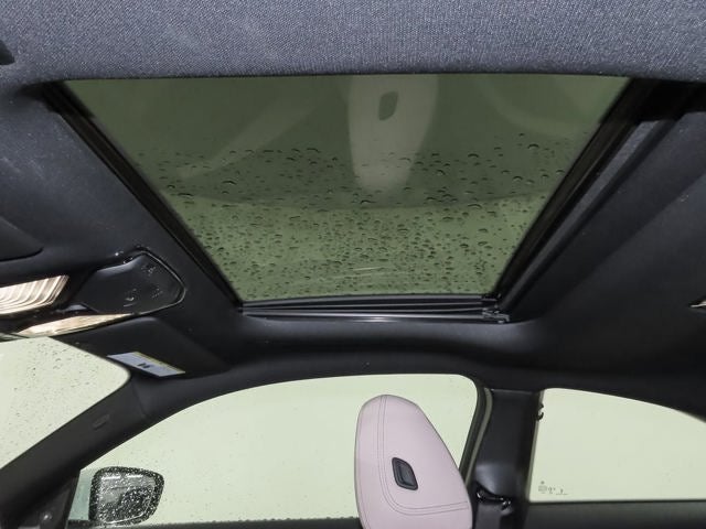 2025 BMW 2 Series 230i xDrive