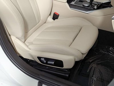 2022 BMW 330i xDrive 330i xDrive