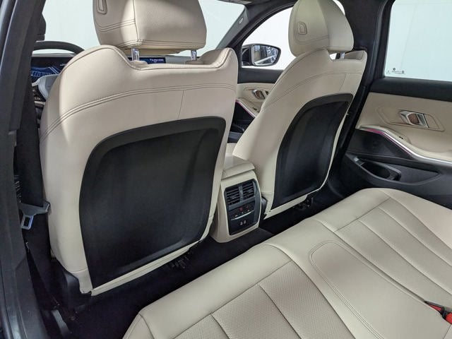 2025 BMW 330i xDrive 330i xDrive